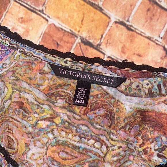 **5 for $20** Sheer Victoria’s Secret Top - Picture 4 of 5